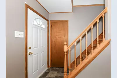 2566 S 64th St, Milwaukee, WI 53219 - Photo 7