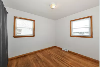 2566 S 64th St, Milwaukee, WI 53219 - Photo 17