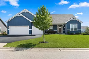 560 N Boulder Ridge Dr, Lake Geneva, WI 53147 - Photo 57