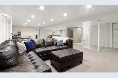 560 N Boulder Ridge Dr, Lake Geneva, WI 53147 - Photo 35