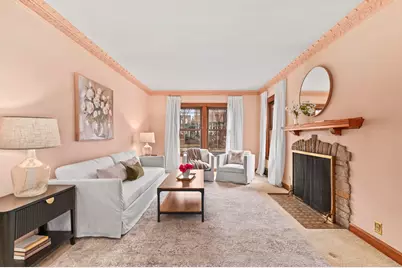 8027 W Woodland Ave, Wauwatosa, WI 53213 - Photo 3