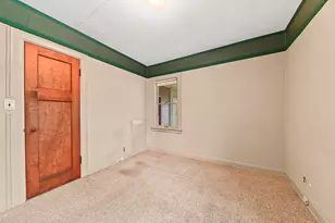 8027 W Woodland Ave, Wauwatosa, WI 53213 - Photo 19