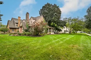 8027 W Woodland Ave, Wauwatosa, WI 53213 - Photo 35