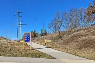 12248 W Virginia Cir, Franklin, WI 53132 - Photo 25