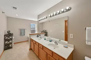 12248 W Virginia Cir, Franklin, WI 53132 - Photo 21