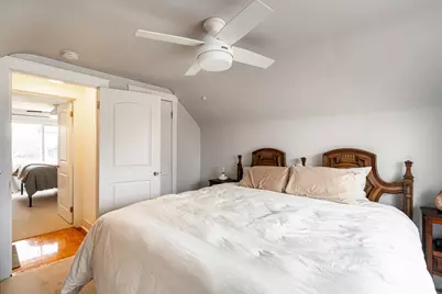 607 S Oak Park Ct, Milwaukee, WI 53214 - Photo 17