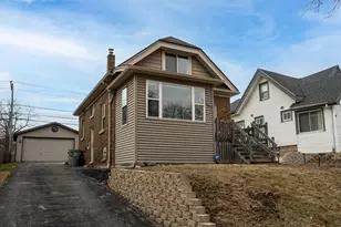 607 S Oak Park Ct, Milwaukee, WI 53214 - Photo 33