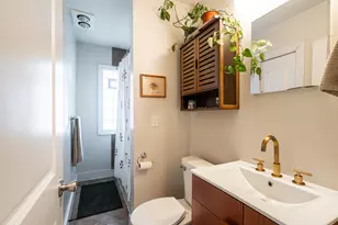 607 S Oak Park Ct, Milwaukee, WI 53214 - Photo 27