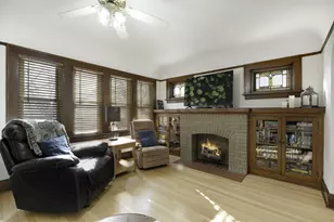 865 S 75th St, West Allis, WI 53214 - Photo 7