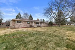 4630 Oakdale Dr, Racine, WI 53405 - Photo 43