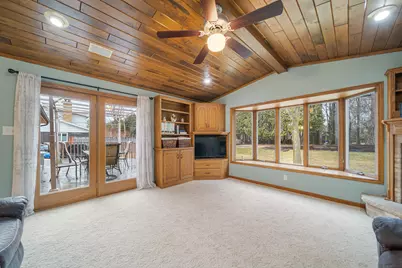 818  Huron Ave, Oostburg, WI 53070 - Photo 13