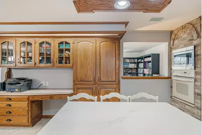 818  Huron Ave, Oostburg, WI 53070 - Photo 9