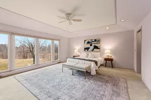 2618 W Lake Park Ct, Mequon, WI 53092 - Photo 45