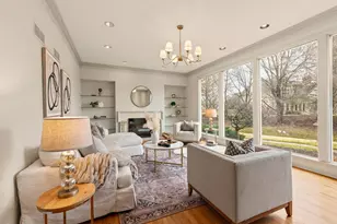 2618 W Lake Park Ct, Mequon, WI 53092 - Photo 5
