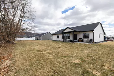 1909  Arches Dr, Holmen, WI 54636 - Photo 25