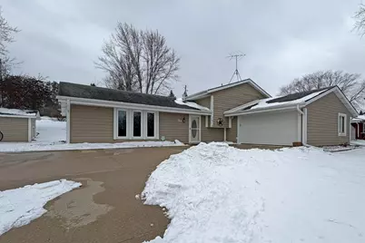 N97W21763  White Horse Dr, Germantown, WI 53017 - Photo 7