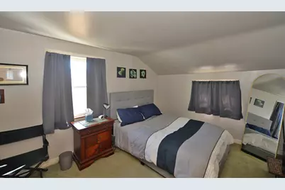 2324  Gilson St, Racine, WI 53403 - Photo 15