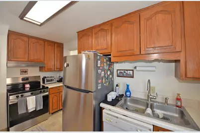 2324  Gilson St, Racine, WI 53403 - Photo 13