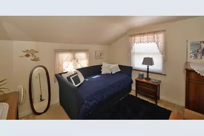 2324  Gilson St, Racine, WI 53403 - Photo 17