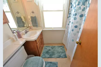 2324  Gilson St, Racine, WI 53403 - Photo 19