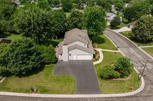 N108W16351 Scarlet Dr, Germantown, WI 53022 - Photo 41