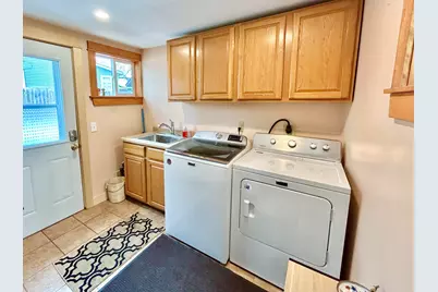 516  Riverside Dr, Fort Atkinson, WI 53538 - Photo 9