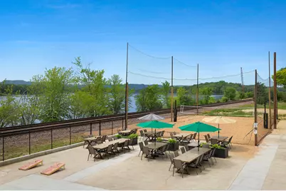 115  N Shore Dr, Fountain City, WI 54629 - Photo 29