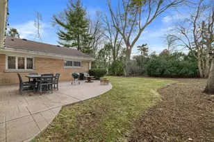 3337 Kensington Ct, Racine, WI 53405 - Photo 3