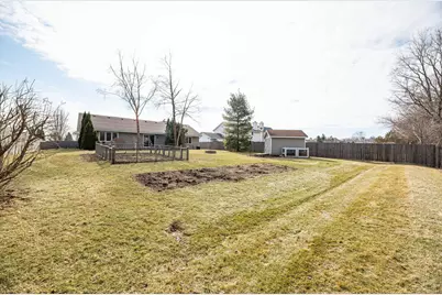 2512  Rebecca Dr, Racine, WI 53402 - Photo 47