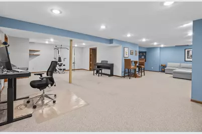 2512  Rebecca Dr, Racine, WI 53402 - Photo 29