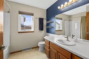 2512 Rebecca Dr, Racine, WI 53402 - Photo 27