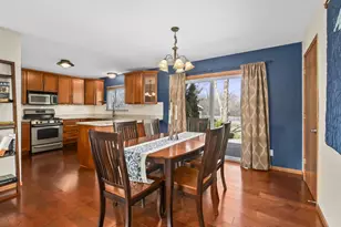 2512 Rebecca Dr, Racine, WI 53402 - Photo 7