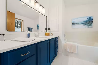 219  Westfield Way, Pewaukee, WI 53072 - Photo 13