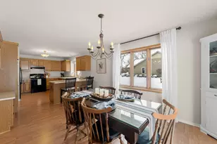 219 Westfield Way, Pewaukee, WI 53072 - Photo 7