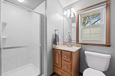 10235 W Cascade Dr, Franklin, WI 53132 - Photo 19
