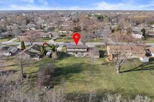 10235 W Cascade Dr, Franklin, WI 53132 - Photo 29