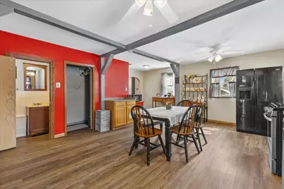 6307 N 104th St, Milwaukee, WI 53225 - Photo 13