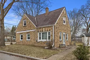 6307 N 104th St, Milwaukee, WI 53225 - Photo 5