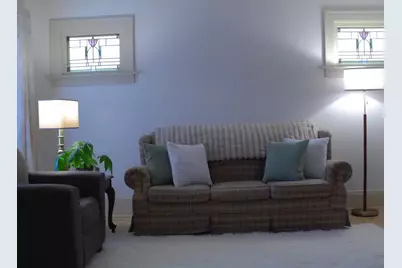 6535  Powell Pl, Wauwatosa, WI 53213 - Photo 5