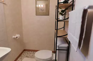 6535 Powell Pl, Wauwatosa, WI 53213 - Photo 13