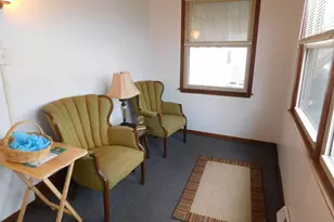 6535 Powell Pl, Wauwatosa, WI 53213 - Photo 3