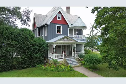 207 E Jefferson St, Viroqua, WI 54665 - Photo 1