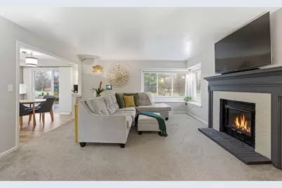 S83W32784 N Oak Tree Ct, Mukwonago, WI 53149 - Photo 17