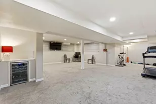 S83W32784 N Oak Tree Ct, Mukwonago, WI 53149 - Photo 35