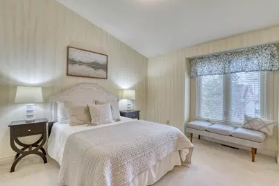 N24W30375  Crystal Springs Dr, Delafield, WI 53072 - Photo 23
