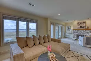 N24W30375 Crystal Springs Dr, Delafield, WI 53072 - Photo 37