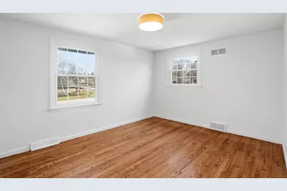 15305  Gebhardt Rd, Elm Grove, WI 53122 - Photo 33