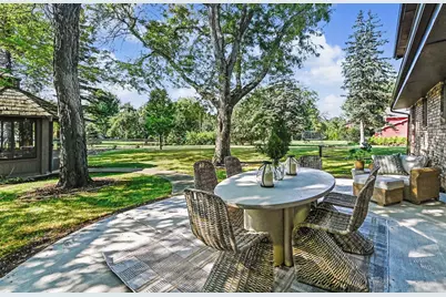 15305  Gebhardt Rd, Elm Grove, WI 53122 - Photo 45