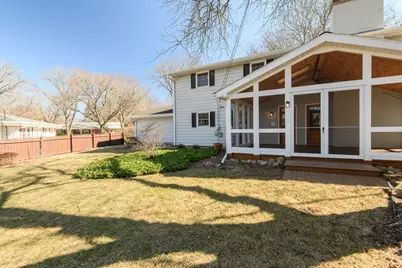 616  Westminster Dr, Waukesha, WI 53186 - Photo 7