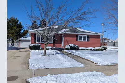 5302  46th Ave, Kenosha, WI 53144 - Photo 1